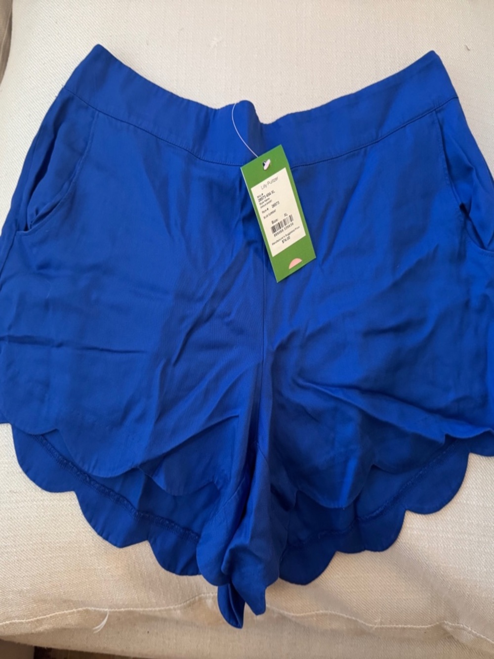 Lilly Pulitzer Dahlia Shorts XL Blue Current Scalloped Hem NWT